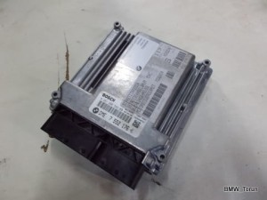 STEROWNIK SILNIKA 2.0i N46 E87 7552176 E90 F-VAT
