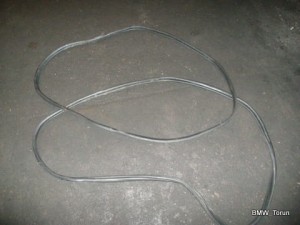 USZCZELKA DRZWI TYŁ PRAWA LEWA MONDEO MK3
