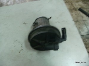 POMPA POWIETRZA  2.0B PASSAT B5 FL