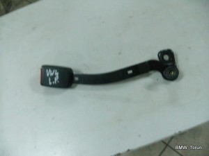 ZAPIĘCIE ZAPINKA PASA PRZÓD LEWA GOLF IV 97-04