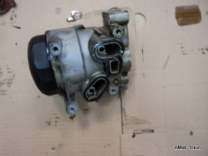 PODSTAWA FILTRA OLEJU BMW E46 1.8 2.0 N42