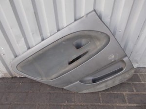 TAPICERKA BOCZEK LEWY TYŁ V40 S40