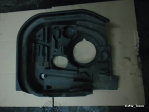 POJEMNIK SCHOWEK NA NARZĘDZIA BMW E36 COMPACT