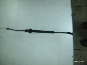 LINKA CIĘGNO ZAMKA DRZWI PRZÓD GOLF IV 97-04