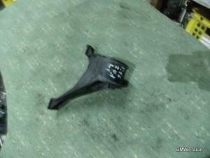UCHWYT MOCOWANIE PODPORA E46 F-VAT