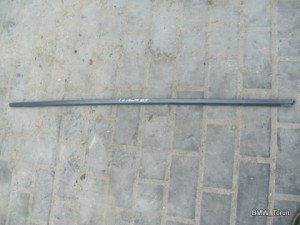 LISTWA ZGARNIAJĄCA TYŁ PRAWA KOMBI F-VAT BMW E39