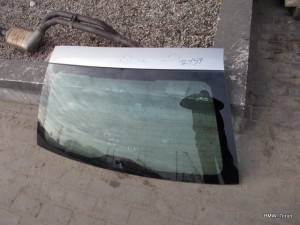 SZYBA KLAPY TYŁ KOMBI ARKTIKSILBER E39 F-VAT