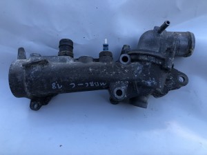 OBUDOWA TERMOSTATU TERMOSTAT MERCEDES C W202 1.8 F-VAT