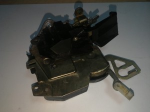 ZAMEK DRZWI LEWA LEWY BMW Z3