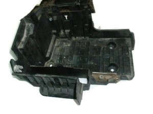 PODSTAWA OBUDOWA AKUMULATORA LIFT LAGUNA II