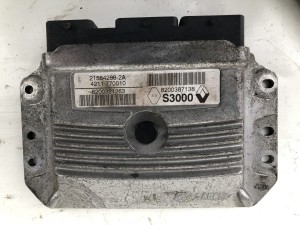 KOMPUTER STEROWNIK SILNIKA RENAULT SCENIC II MEGANE 21584288-2A 8200321263 F-VAT