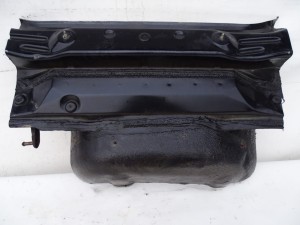 PAS TYŁ TYLNY WANNA BMW E60 F-VAT
