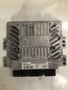 KOMPUTER STEROWNIK SILNIKA 2.0 TDCI FORD KUGA MK1  8V41-12A650-CA F-VAT