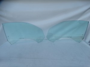SZYBA DRZWI LEWA PRAWA BMW E82 E88 F-VAT