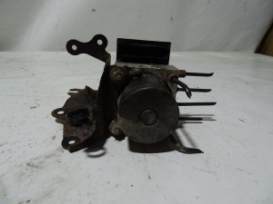 POMPA STEROWNIK ABS TOYOTA AURIS I E15 LIFT 1.4 D4D F-VAT
