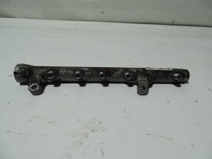 LISTWA WTRYSKOWA 1.6 TDI 03L130089B AUDI A3 8P LIFT VW SKODA SEAT F-VAT