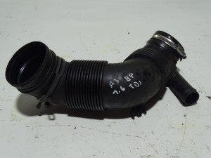 RURA DOLOT WĄŻ POWIETRZA 3C0129654M AUDI A3 8P LIFT VW SKODA SEAT 1.6 TDI F-VAT