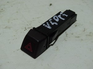 WŁĄCZNIK PRZEŁĄCZNIK ŚWIATEŁ AWARYJNYCH VOLVO V50 S40 8651399 F-VAT