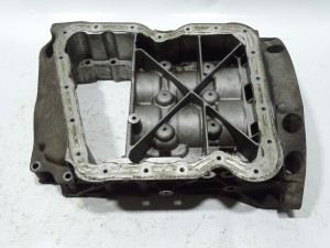 MISKA OLEJU OLEJOWA 8200368182 8200672739 RENAULT ESPACE IV TRAFIC II VIVARO 2.0 DCI F-VAT