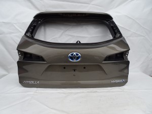 KLAPA BAGAŻNIKA TOYOTA COROLLA E21 KOMBI F-VAT