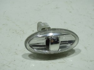 KIERUNKOWSKAZ MIGACZ BOCZNY PEUGEOT 407 SW ORYGINAŁ  F-VAT