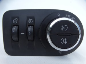 WŁĄCZNIK PRZEŁĄCZNIK ŚWIATEŁ OPEL MERIVA B ASTRA J ZAFIRA C 13294819 F-VAT