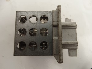 REZYSTOR OPORNICA C6546 OPEL ZAFIRA B F-VAT