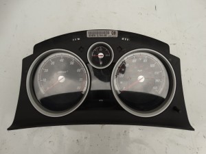 LICZNIK ZEGARY 13216703 OPEL ASTRA H ZAFIRA B 1.4 1.6 BENZYNA F-VAT