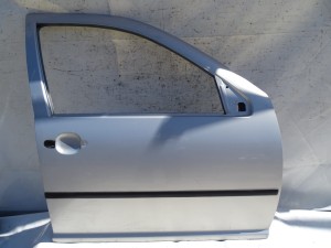 DRZWI PRAWE PRZÓD PRZEDNIE VW GOLF IV SREBRNE F-VAT