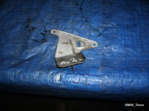 ŁAPA WSPORNIK MOCOWANIE 1.8 2.0 N46  E90 E91 E92