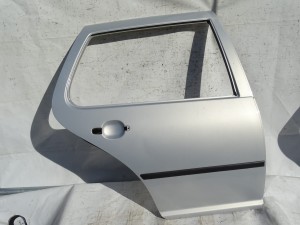 DRZWI PRAWE TYŁ TYLNE VW GOLF IV HB LB7Z F-VAT