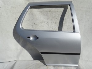 DRZWI PRAWE TYŁ TYLNE VW GOLF IV HB LA7W PIERWSZY LAKIER F-VAT