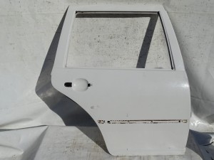 DRZWI PRAWE TYŁ TYLNE VW GOLF IV KOMBI BIAŁE PIERWSZY LAKIER F-VAT