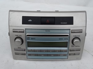 RADIO CD TOYOTA COROLLA VERSO II E12 86120-0F030 F-VAT