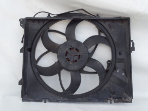 WENTYLATOR CHŁODNICY OBUDOWA BMW E90 E91 E92 E93 N43 2.0 7523259 6937515 F-VAT