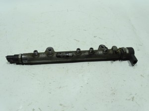 LISTWA WTRYSKOWA TOYOTA AURIS I E15 0445214132 1.4 D4D F-VAT