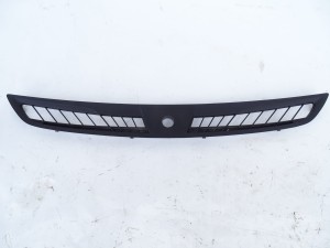 KRATKA NAWIEWU DESKI OSŁONA MASKOWNICA 13412980 OPEL ASTRA K F-VAT