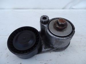 NAPINACZ PASKA ROLKA 55570067 OPEL ASTRA K 1.6 CDTI F-VAT