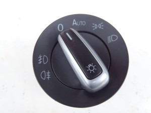 WŁĄCZNIK PRZEŁĄCZNIK ŚWIATEŁ 3C8941431N VW SCIROCCO 3 III 137 F-VAT