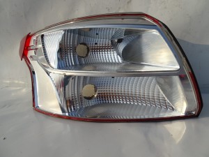 LAMPA LEWA TYŁ TYLNA FORD FOCUS MK3 SEDAN F-VAT