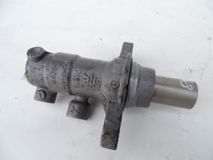 POMPA HAMULCOWA FORD FOCUS III MK3 AV61-2140-J F-VAT