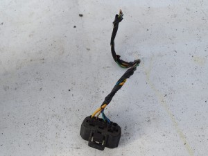 WTYCZKA KOSTKA POMPY PALIWA FORD FOCUS III MK3 1.6 Ti F-VAT