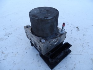 POMPA STEROWNIK ABS 44510-02280 TOYOTA AURIS I E15 LIFT 1.4 D4D F-VAT