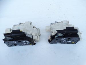 ZAMEK DRZWI LEWY TYŁ TYLNY PRAWY PRZÓD PRZEDNI 8E2837015AA / 8E2837016AA AUDI A4 B7 F-VAT