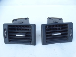 KRATKA NAWIEWU WENTYLACJI PRAWA LEWA 8E0820902F / 8E0820901F AUDI A4 B7 F-VAT