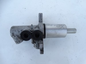 POMPA POMPKA HAMULCOWA AUDI A4 B7 2.0 TDI F-VAT