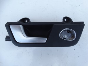 KLAMKA WEWNĘTRZNA PRAWY TYŁ TYLNA 8E0839019 AUDI A4 B7 F-VAT