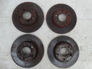 TARCZA HAMULCOWA PRZÓD TYŁ PRZEDNIA TYLNA VW T4 F-VAT