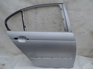 DRZWI PRAWE TYŁ TYLNE BMW E46 SEDAN TITANSILBER PIERWSZY LAKIER F-VAT