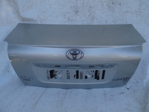 KLAPA BAGAŻNIKA TOYOTA AVENSIS T25 SEDAN F-VAT